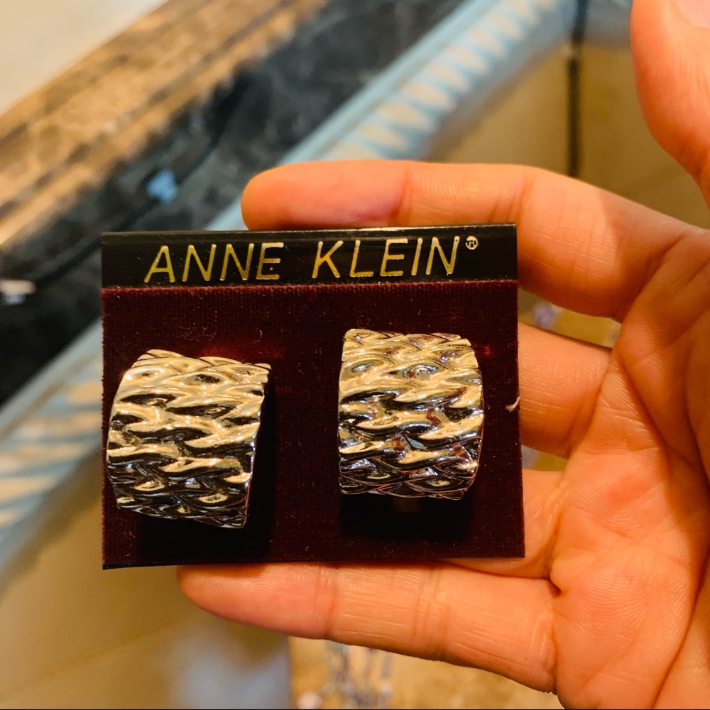 Vintage Anne Klein silver earrings